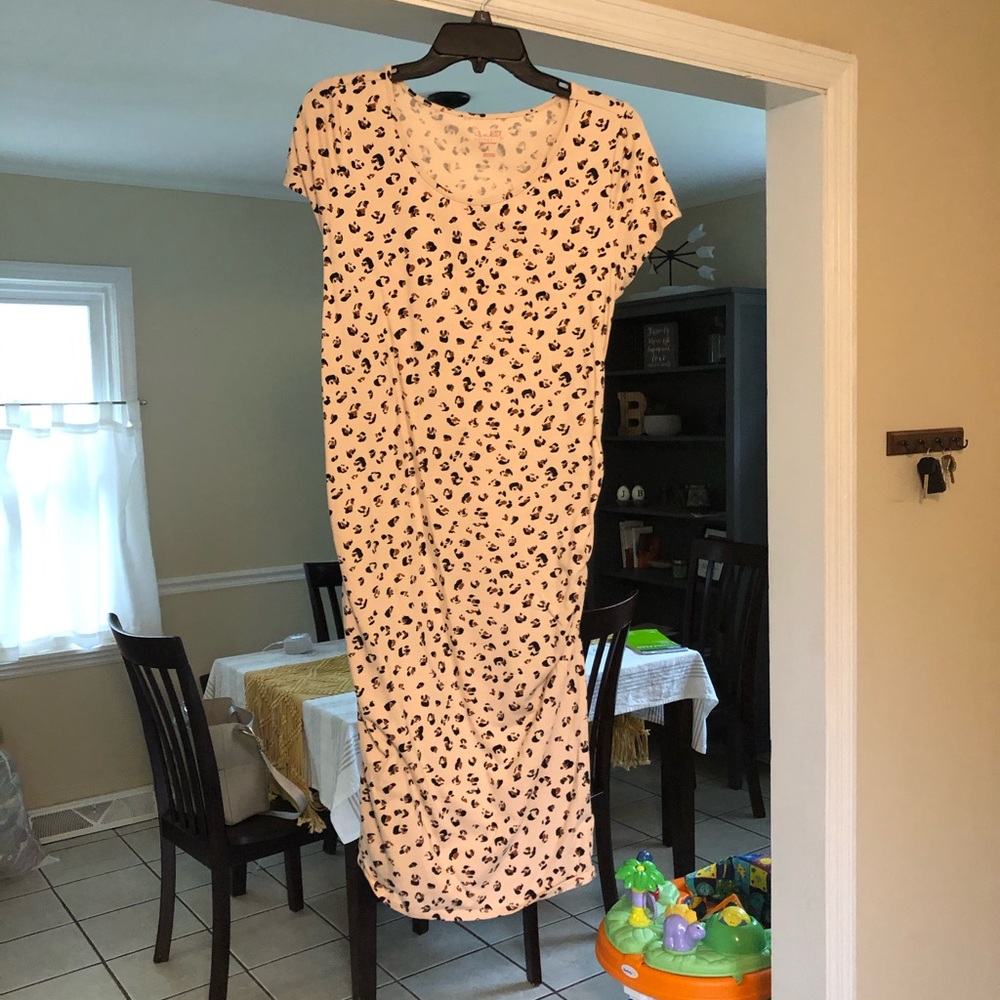Leopard print maternity dress